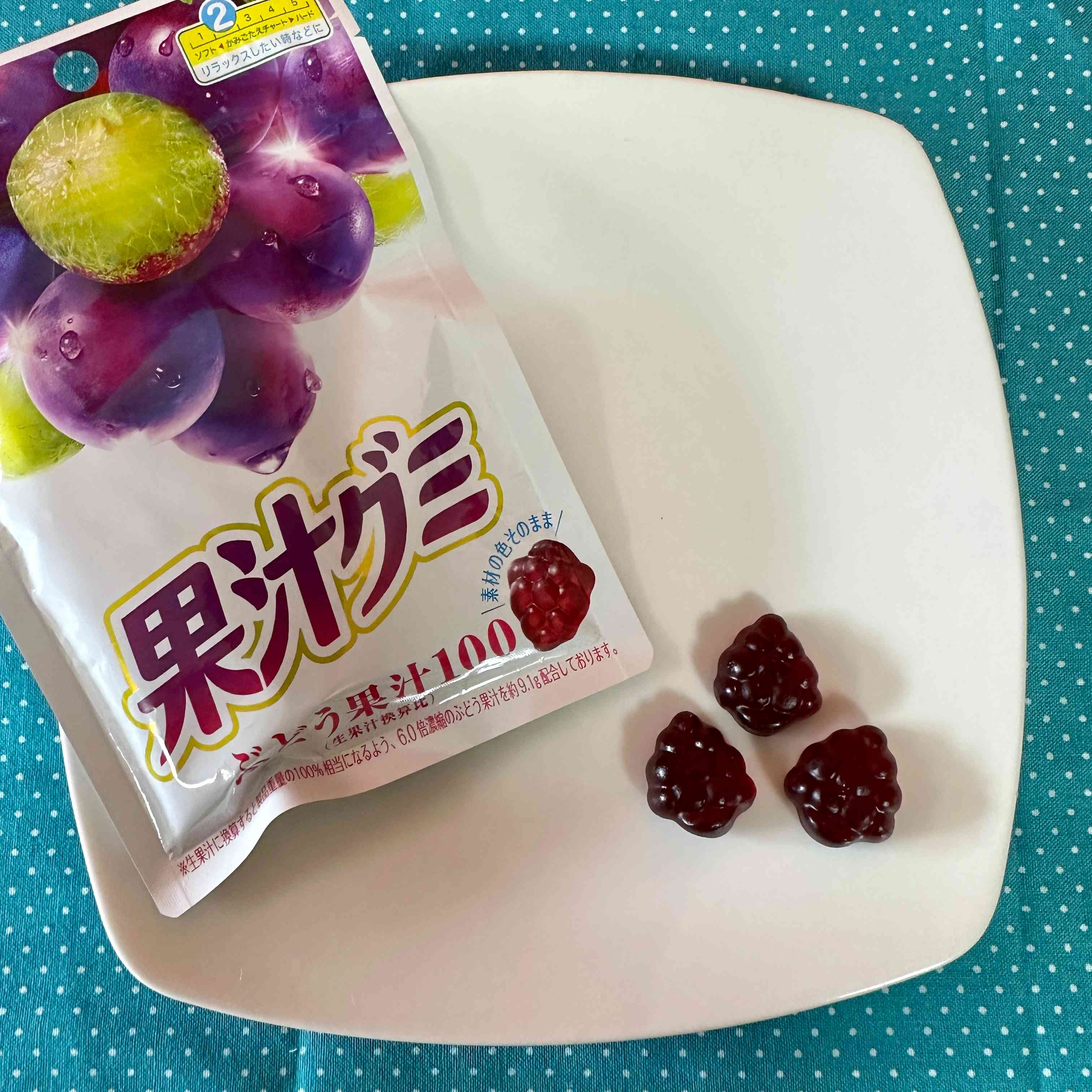 【meiji】Grape fruit juice gummy　1bag　54ｇ